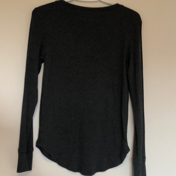 Gap body long sleeve top - Picture 2 of 3